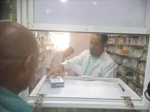 اخبار عدن – عيادة الحريري تُنظم مخيماً طبياً مجانياً لمرضى السكري وضغط الدم والكوليسترول في العاصمة