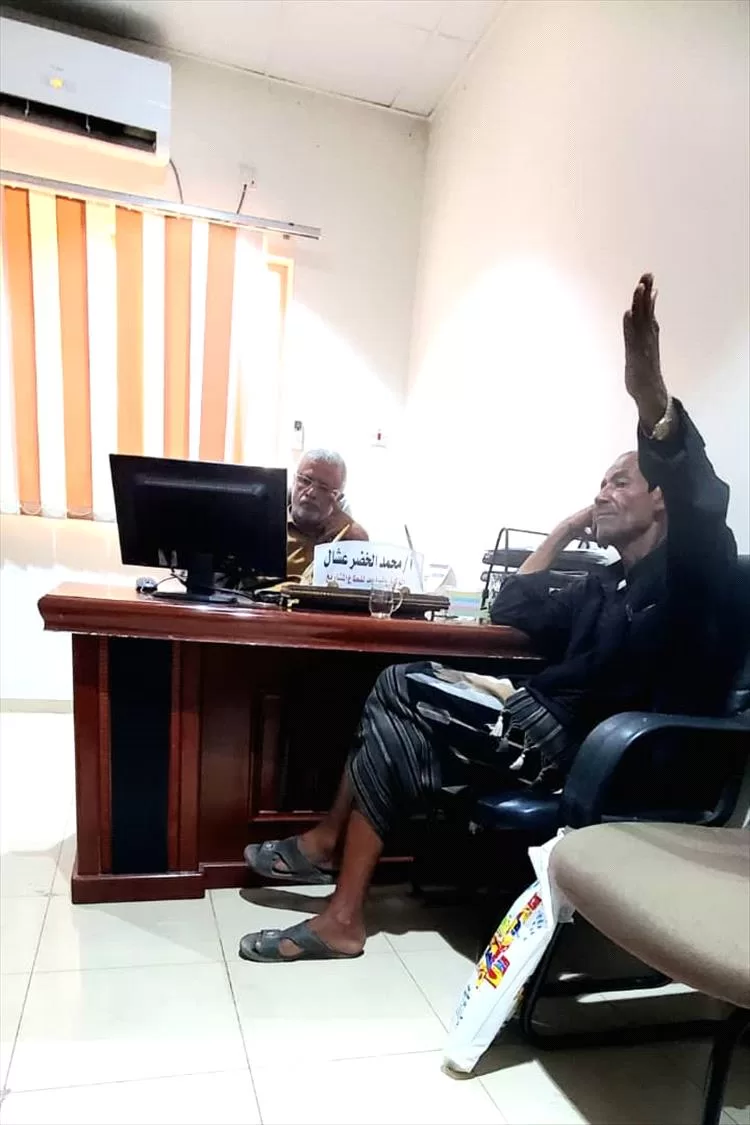 مدير كهرباء مودية يناقش تداعيات أزمة الوقود خلال زيارته لوزارة الكهرباء