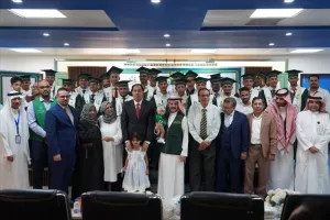 اخبار عدن – مستشفى الأمير محمد بن سلمان يكرم 25 مختصًا في قطاع العناية المركزة والرعاية الصحية