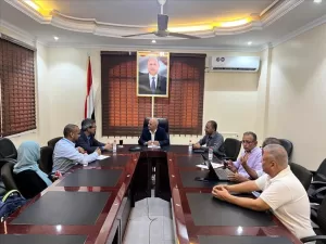 اخبار عدن – وزير المياه يبرم اتفاقًا مع اليونيسيف بشأن خطة العمل للمياه والرعاية الطبية البيئية لعامي 202