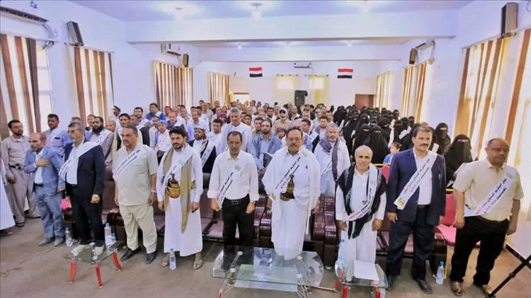 مكتب التربية بمحافظة مأرب يكرم 111 من المعلمين  والقيادات التربوية المبرزين