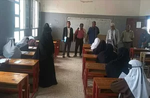 اخبار وردت الآن – وفد وزاري يراقب سير الامتحانات النهائية في مركز مدرسة الفقيد بالليل الر