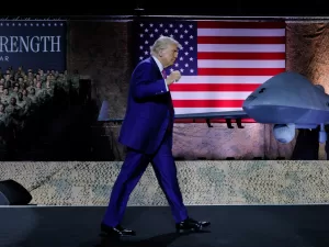 التأثيرات الماليةية لقرارات ترامب غير المدروسة على المالية الأمريكي