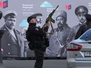 التدخل الروسي الهجين في أوروبا عبر بوابة الاستحقاق الديمقراطي