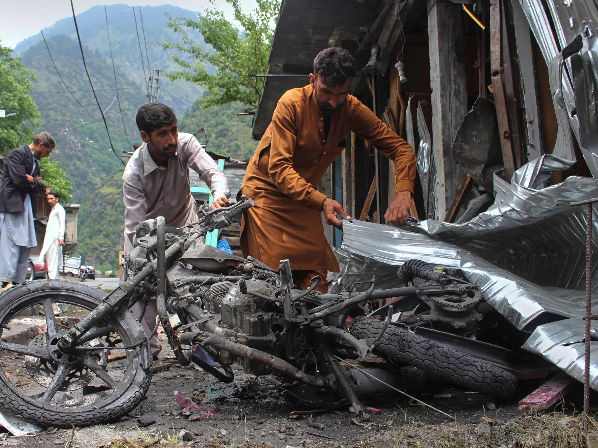 الجزيرة الآن باكستان تعلن حصيلة الاشتباكات مع الهند وتأنذر من فشل حل قضية المياه