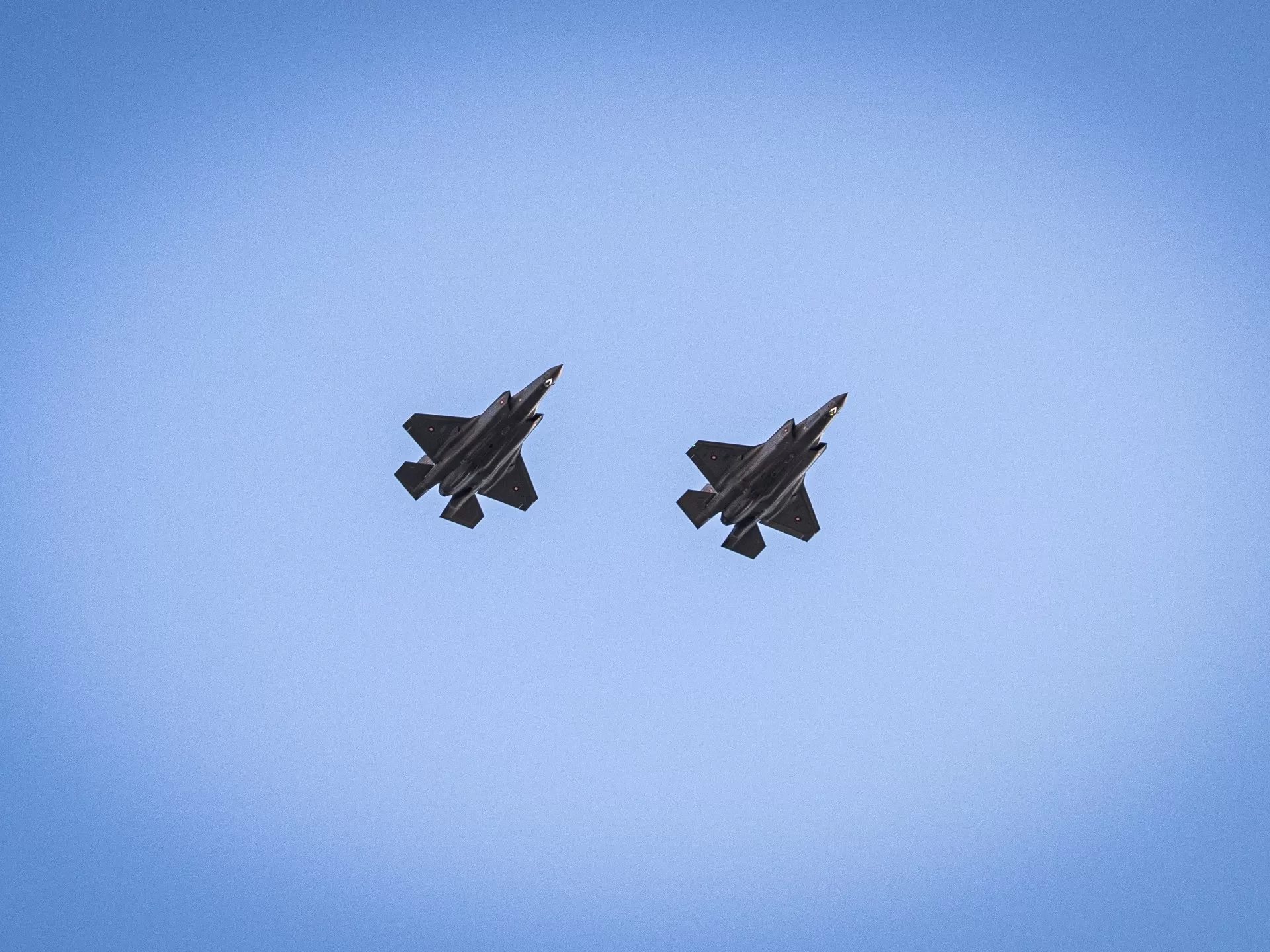 قلق في إسرائيل إزاء احتمال بيع واشنطن تركيا مقاتلات "إف-35"