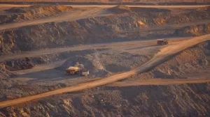 الحكومة العسكرية في غينيا تلغي 129 تصريحاً لاستكشاف التعدين