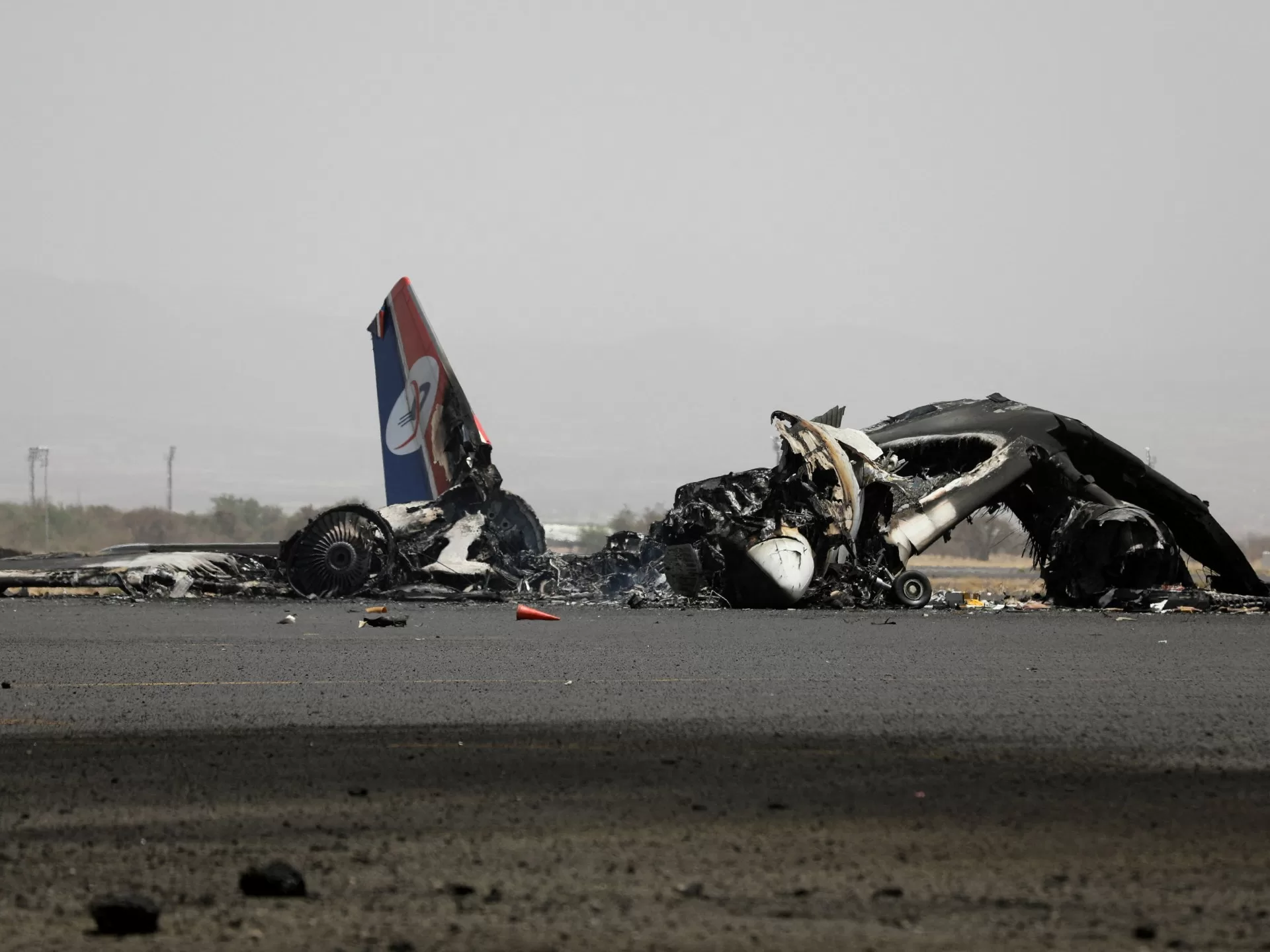 الخطوط الجوية اليمنية توقف رحلاتها بعد تدمير إسرائيل لآخر طائراتها