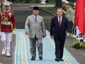 الصين تقوي روابطها مع إندونيسيا في ظل تصاعد التوترات التجارية مع الولايات المتحدة