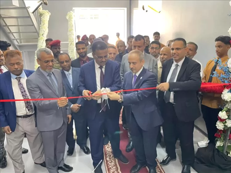 اليمن اليوم اخبار المحافظات الوصابي يدشن مشروع الورش والمعامل