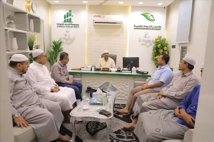 تكريم مميز في تريم.. مؤسسة الطبيب الزائر تشيد بإنجازات الوداد للتنمية وتعزز أواصر التعاون