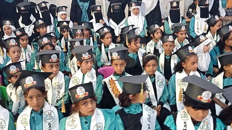 مدرسة سماء تبن بلحج تكرم أوائل طلابها بحفل ختامي  مميز