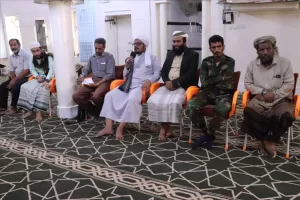 اليمن اليوم اخبار المحافظات – مدير أوقاف عتق ومدير شرطة الآداب يتفقدان مسجد عبد الكبير بمدينة عتق