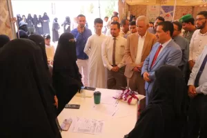 اليمن اليوم اخبار المحافظات – مدير الوسائل والتقنيات التعليمية بمكتب التربية والتعليم يطلع على معرض ال…