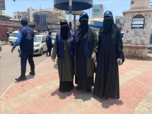 اليمن اليوم اخبار عدن – الشرطة النسائية تقتحم الميدان في “أنصار المرور” بعدن