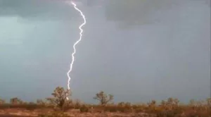 اليمن اليوم اخبار وردت الآن – وفاة طفل إثر صاعقة رعدية في إب