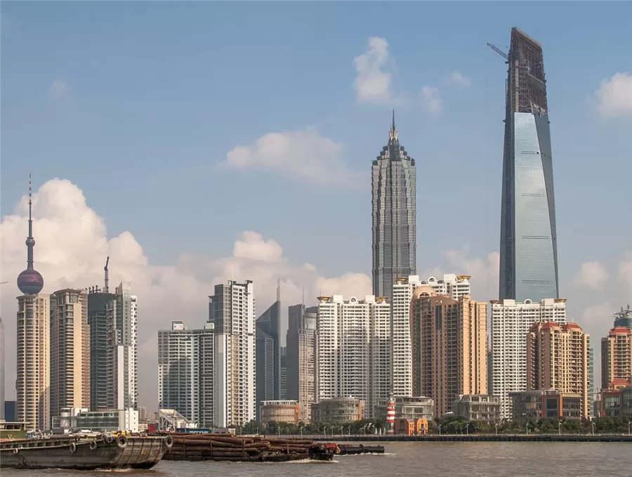 تخطط الصين لإصلاح السلع لجذب المستثمرين العالميين