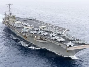 “ترومان” تترك الشرق الأوسط عقب الاتفاق الأمريكي مع الحوثيين