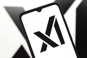 الرئيس القانوني لشركة xAI يستقيل بعد عام متقلب