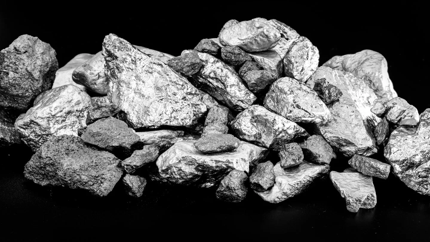 تكمل Endeavor Silver الحصول على 145 مليون دولار من Minera