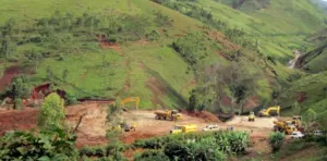 توقف عمال المناجم الذهب في الكونغو في النزاع الضريبي مع إدارة المتمردين M23