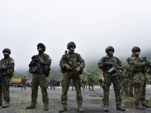 خوف من اندلاع حرب عالمية يسيطر على الأوروبيين في ظل ضعف قارتهم.