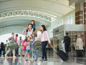 دليل الاستفادة من منصات الإقامة المجانية أثناء السفر