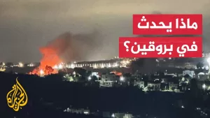 شاهد بروقين تشتعل.. قوات الاحتلال تحمي المستوطنين أثناء اقتحامهم لبلدة بالضفة الغربية