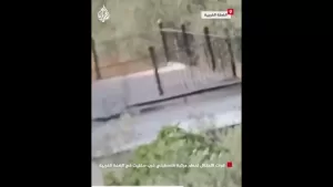 شاهد قوات الاحتلال تحطم مركبة فلسطيني غرب سلفيت في الضفة الغربية