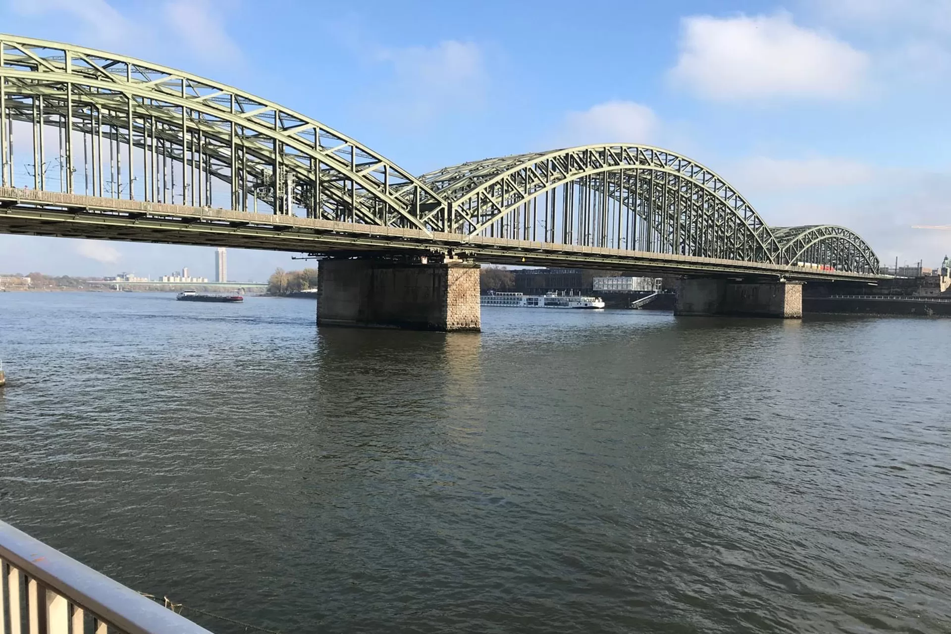 كولن ودوسلدورف.. رحلة لقلب ألمانيا حيث التاريخ يصافح الحداثة