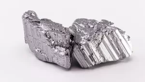 نقص المعادن النادرة من الصين يهدد سلاسل الإمداد العالمية