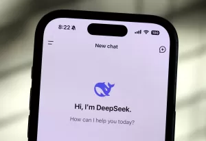 نموذج R1 الجديد من DeepSeek يمكنه العمل على وحدة معالجة رسومات واحدة فقط