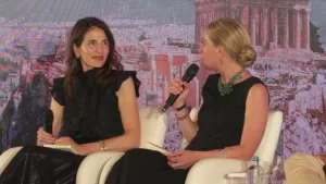 هؤلاء المستثمرين يراهنون على مؤسسي اليونان