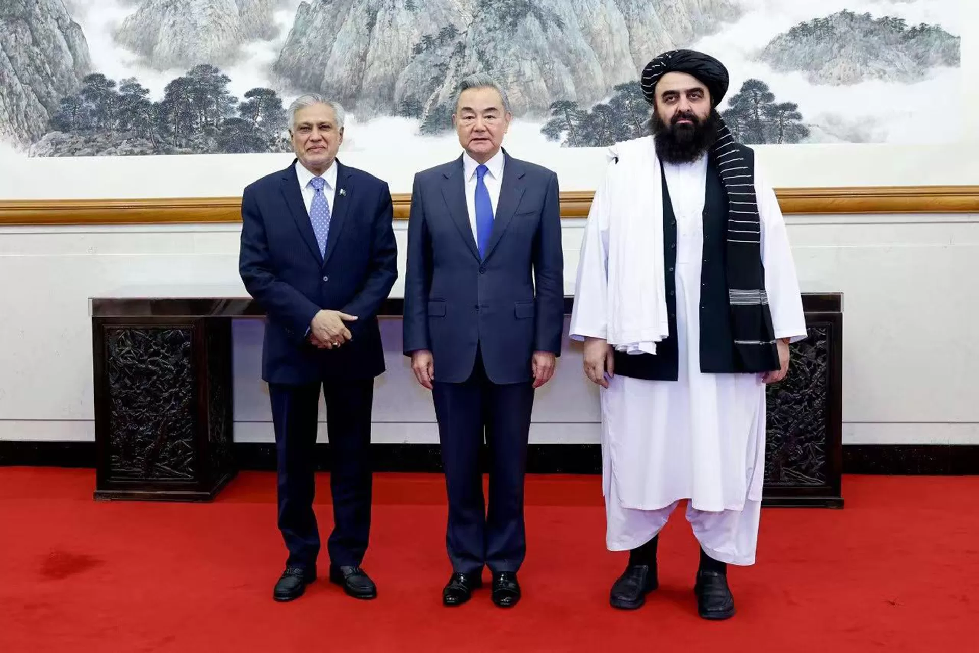 هل تستطيع الصين لعب دور الوساطة بين باكستان وأفغانستان بنجاح؟