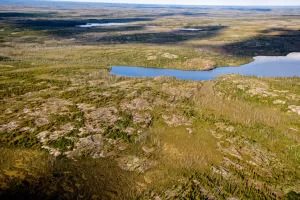 يقول Azimut إن برنامج الحفر في ممتلكات James Bay واجه الأنتيمون والذهب