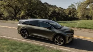 يقول الرئيس التنفيذي المؤقت: “SUV” SUV “SUV” لوفورز “المتعامل مع الفواق المبكرة”.