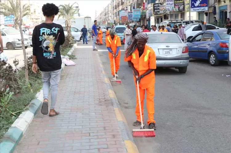 صندوق النظافة في البريقة ينفذ حملة نظافة واسعة بمدينة إنماء