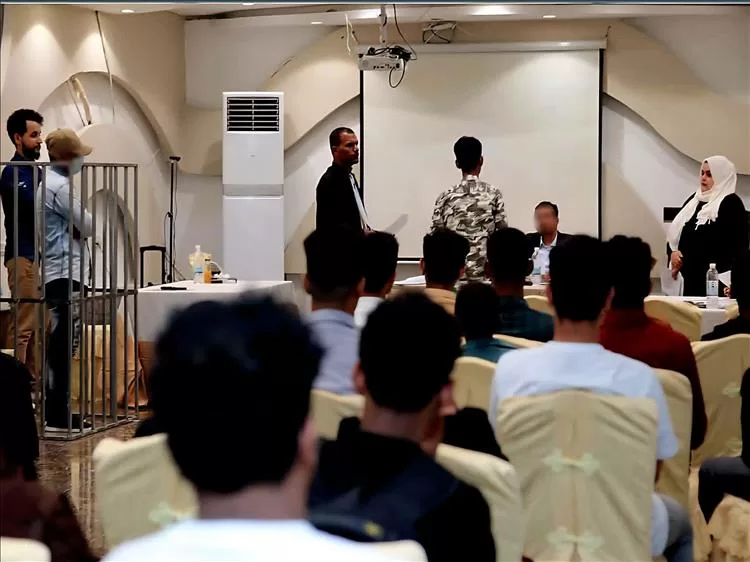 مركز إنصاف للحقوق والتنمية يعقد جلسة المحاكمة الصورية في عدن