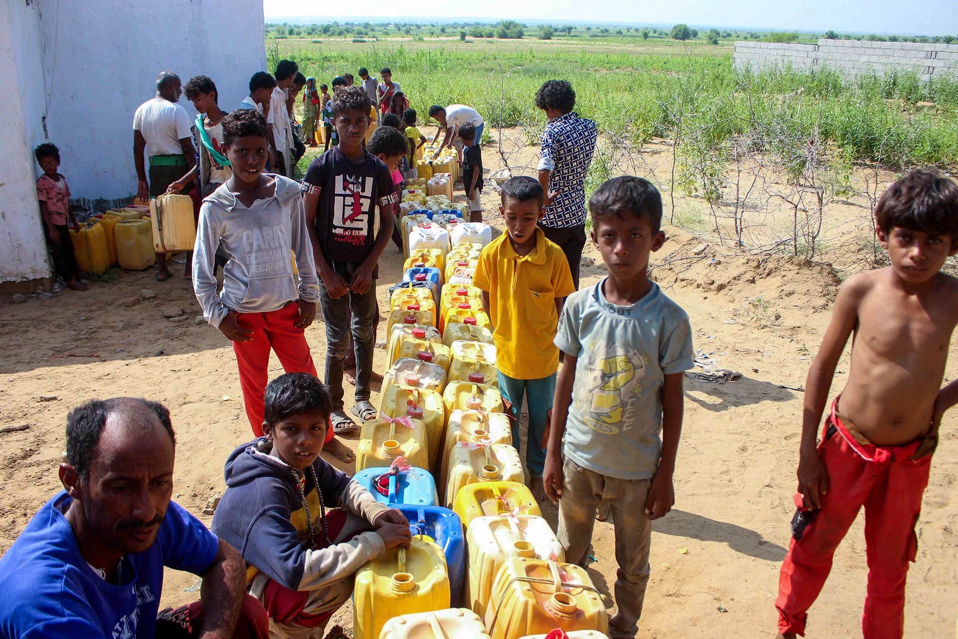 تخفيض المساعدات يزيد من حدة الأزمة الإنسانية في اليمن