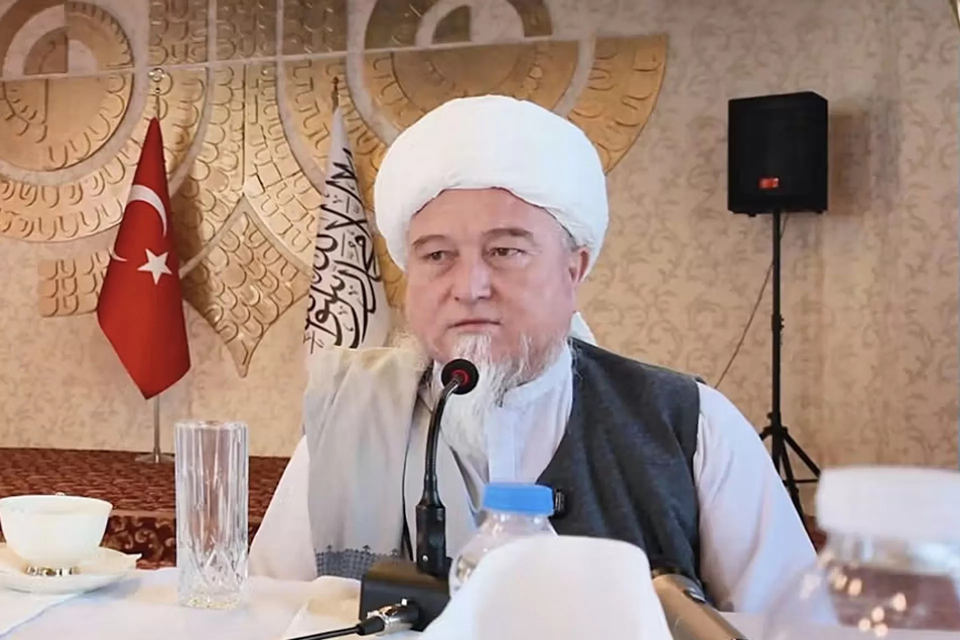 دعاان تَختار ممثلاً دبلوماسياً في تركيا