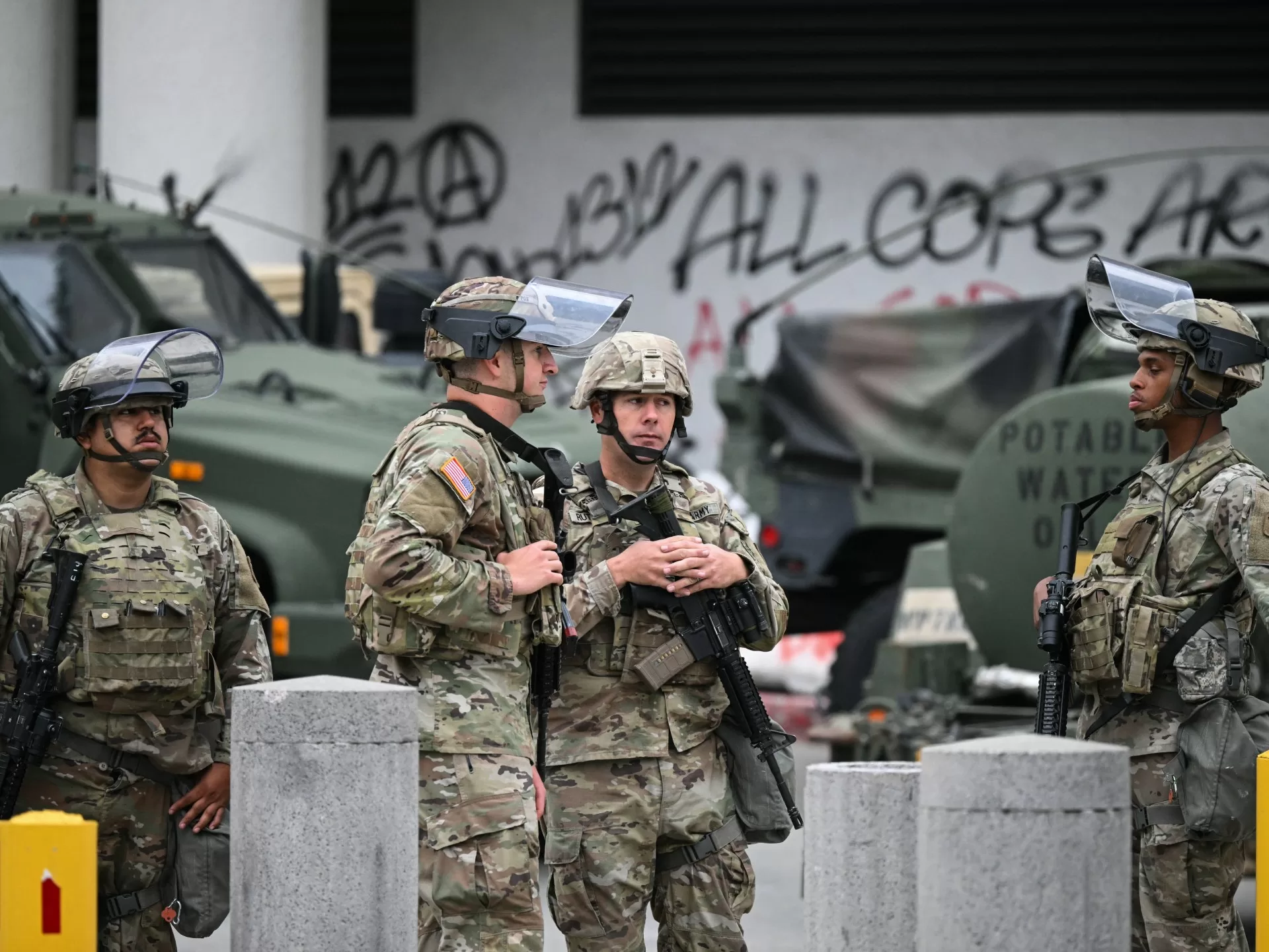 بالصور.. احتجاجات لوس أنجلوس