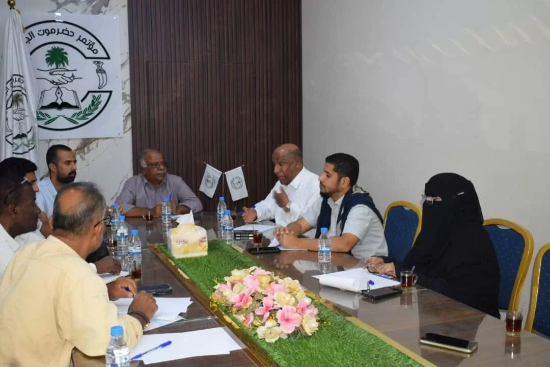 مؤتمر حضرموت الجامع المجلس الرئاسي لم يتمكن من تجنب الانهيار