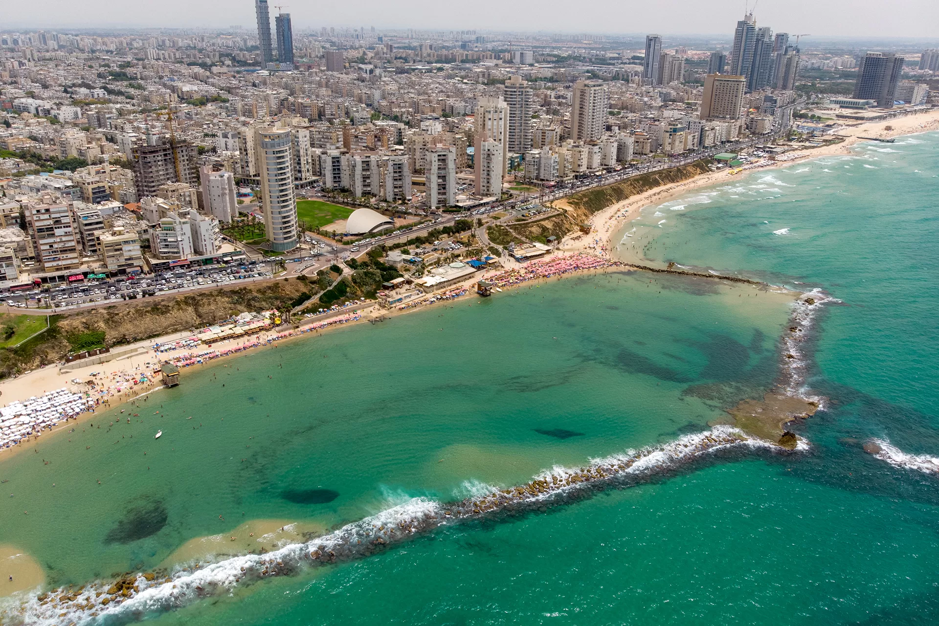 مستوطنة بيت يام “أبنة البحر” المستهدفة من قبل إيران