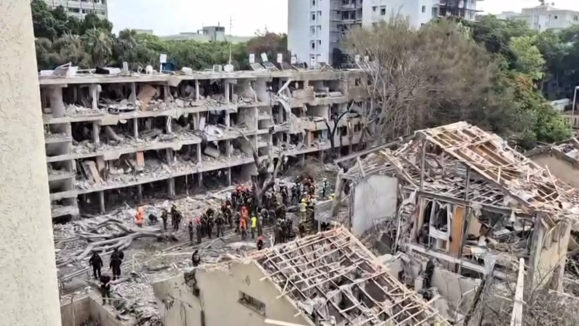 مغردون: ما خيارات إيران وإسرائيل بعد الضربات الأميركية للمنشآت النووية؟