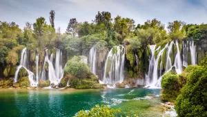 أجمل 27 مكانًا في أوروبا، من ألبانيا إلى الأزور