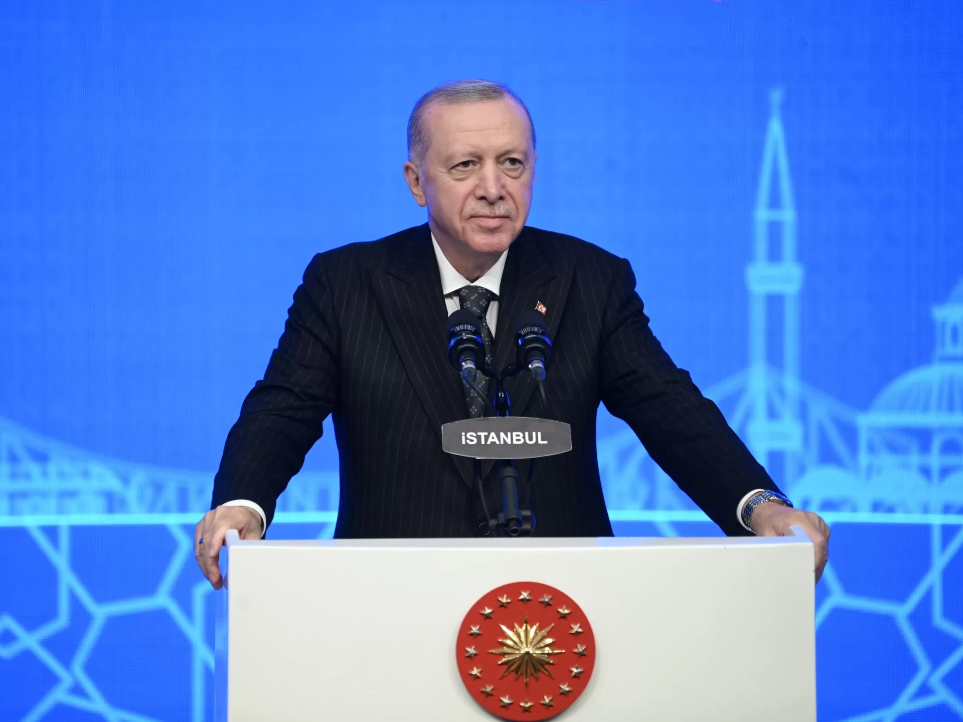 أردوغان يهاجم “تجاوزات” إسرائيل وينبه من “مخطط نتنياهو”