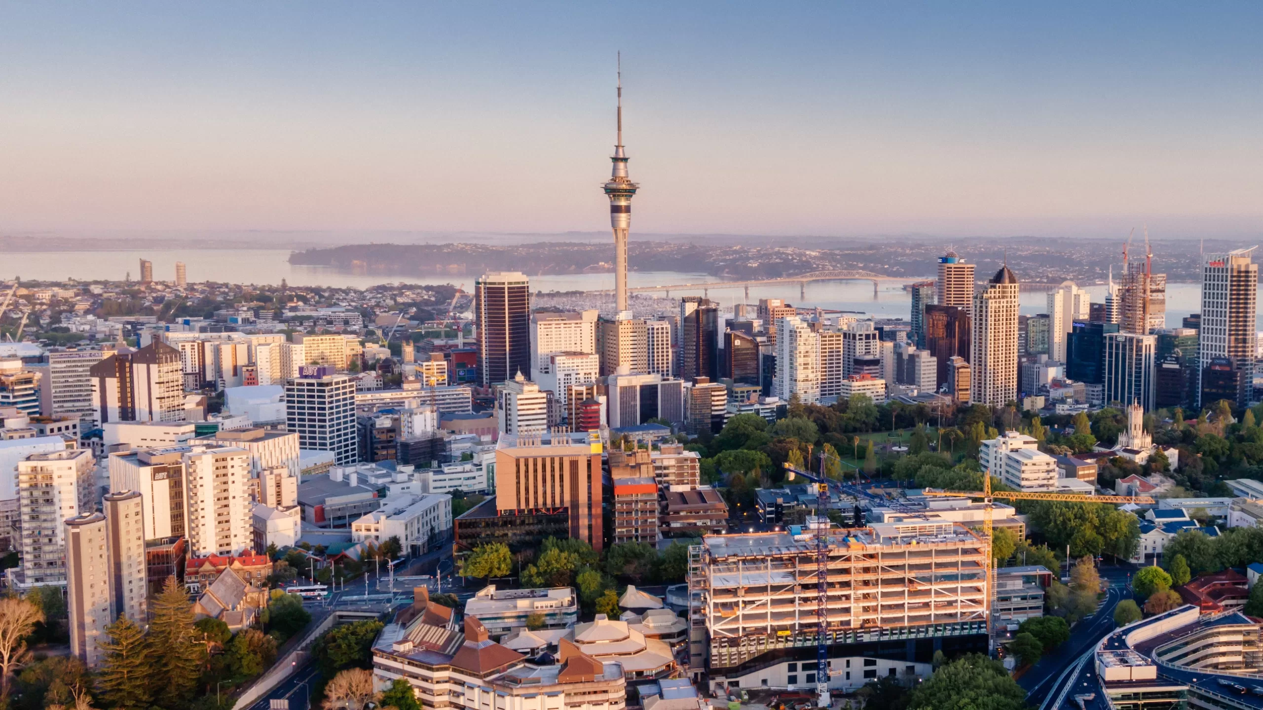 أفضل 10 أماكن للعيش في العالم scaled