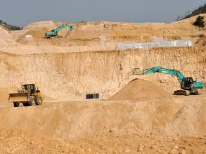 اتفاق بين الولايات المتحدة والصين لتسريع نقل المعادن النادرة إلى أمريكا