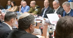 اجتماع لكابينت في ظل اختلاف الآراء الإسرائيلية حول اتفاق الأسرى مع حماس