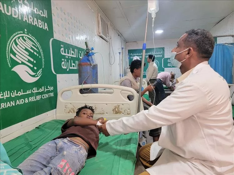 العيادات الطبية التغذوية المتنقلة لمركز الملك سلمان للإغاثة في الخوخة تقدم خدماتها العلاجية لـ (15.364) مستفيدًا خلال شهر مايو الماضي